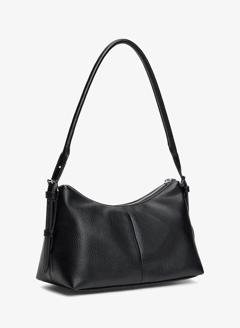Tommy Jeans Black Metal Logo Shoulder Bag for Women | Best Price UAE